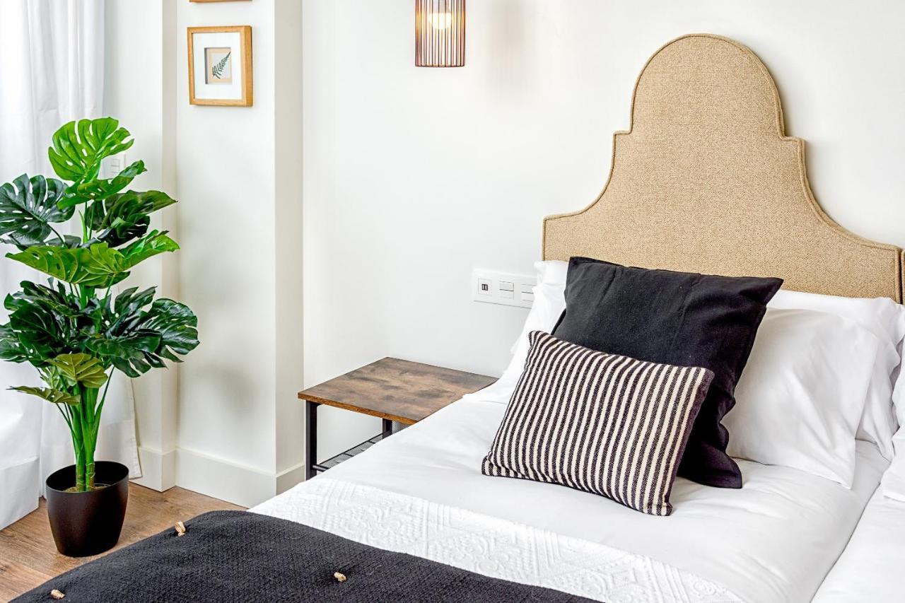 Iloftmalaga Atico Plaza Del Teatro Apartment Bagian luar foto