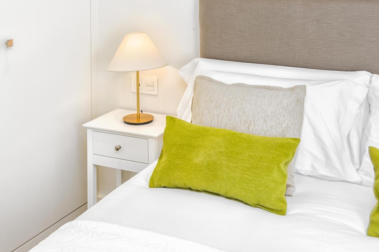 Iloftmalaga Atico Plaza Del Teatro Apartment Bagian luar foto
